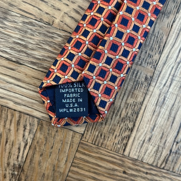 Nautica 100% Silk Tie - Picture 4 of 4